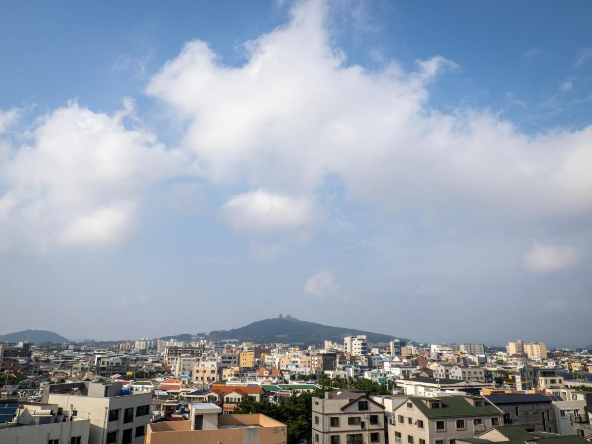 סאוגוויפו Jeju Moseulpo Hotel מראה חיצוני תמונה